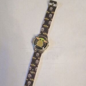 STAR WARS Baby Yoda Themed Watch with Patterned Silicone Buckle Strap